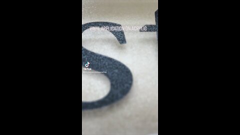 Vinyl application on acrylic