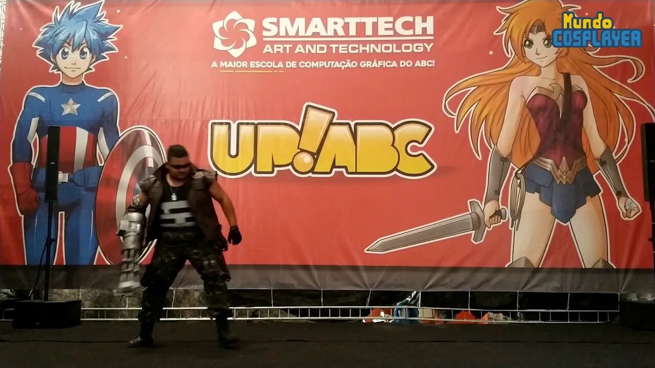 Barrett de Final Fantasy VII no Concurso Cosplay do Up!ABC 2019