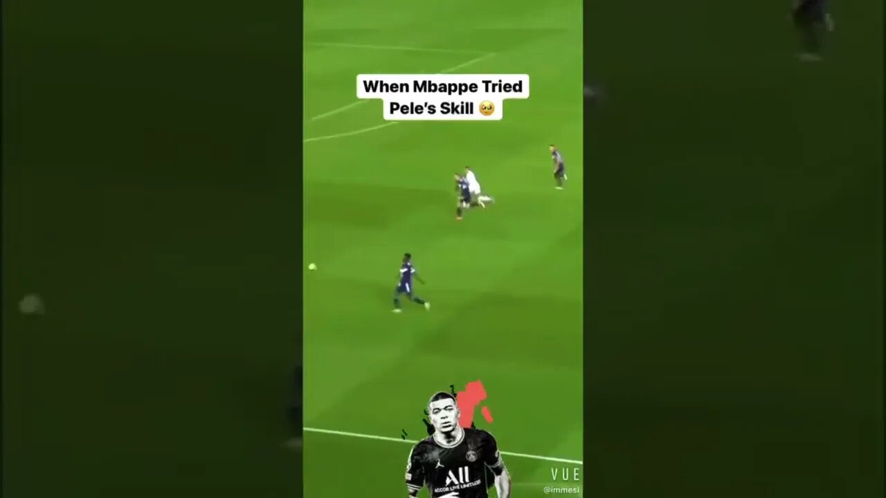 Mbappe copying Pele😅 #mbappe #dribbling #skills #vs #goalkeeper #pele #brasileiro #style #football