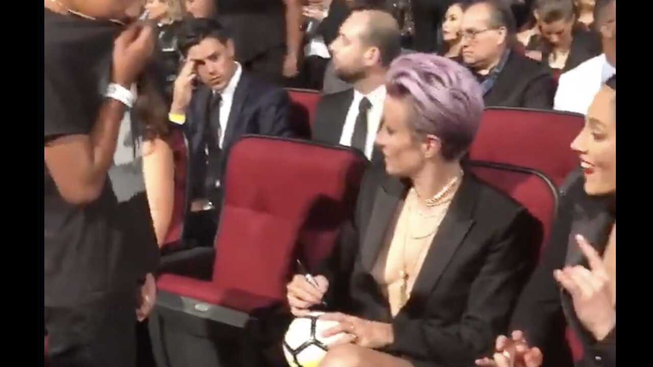 Look at Rapinoe’s Entitled and Utter Disdain Signing a Ball for a Young Fan