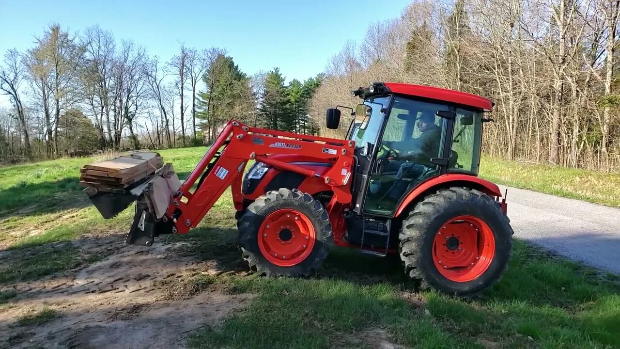 Why did I get the heavy end? 2 inch sawmill oak slabs Kioti tractor homestead vlog
