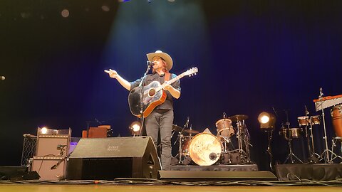 Lukas Nelson + POTR - King of the Road
