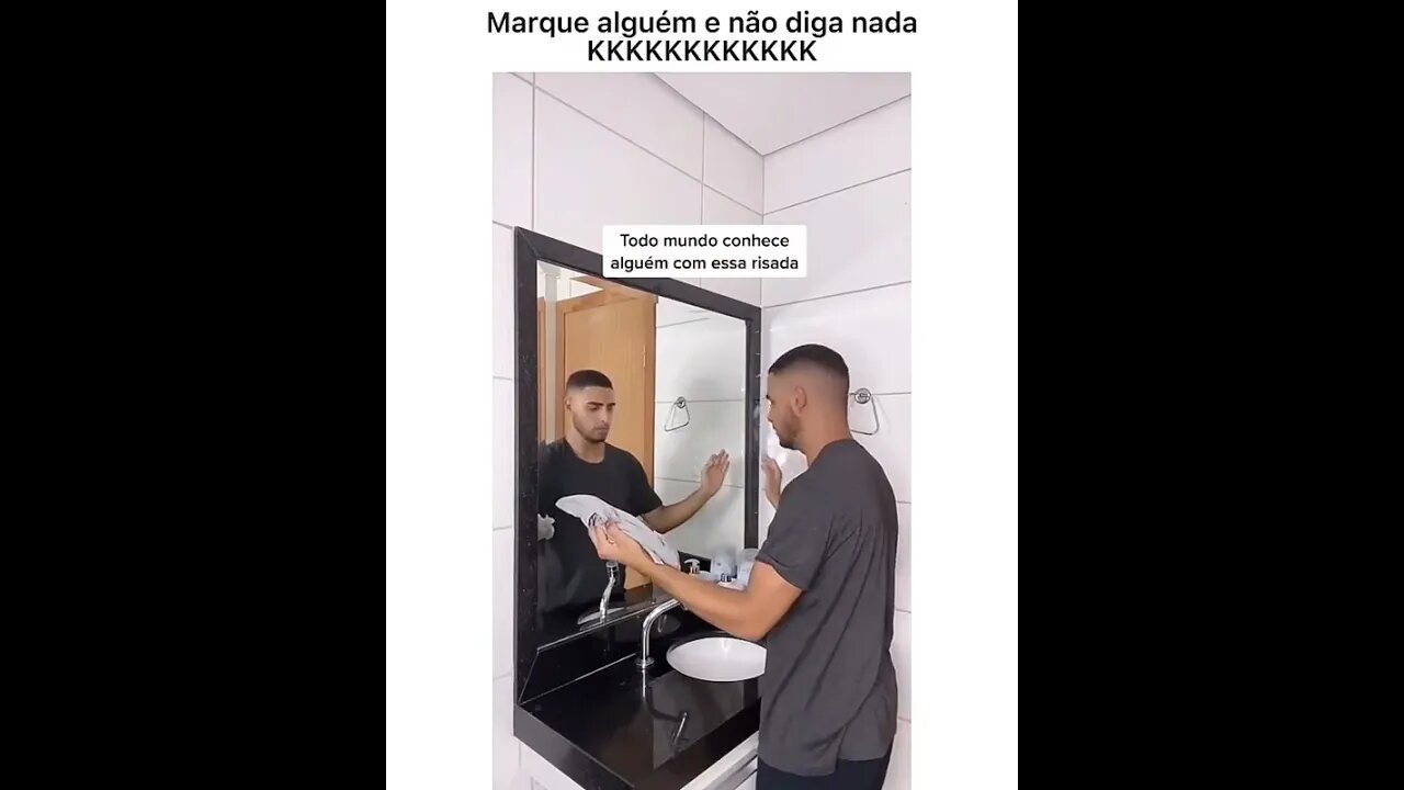 TODO MUNDO CONHECE ALGUEM COM ESSA RISADA , MARQUE SEU AMIGO ( MEME ) ( VIRAL ) #shorts