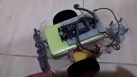 سيارة ريموت كونترول إي إس بي ٣٢ - سيارة متوافقة مع أردوينو تعمل بالواي فاي وإنترنت