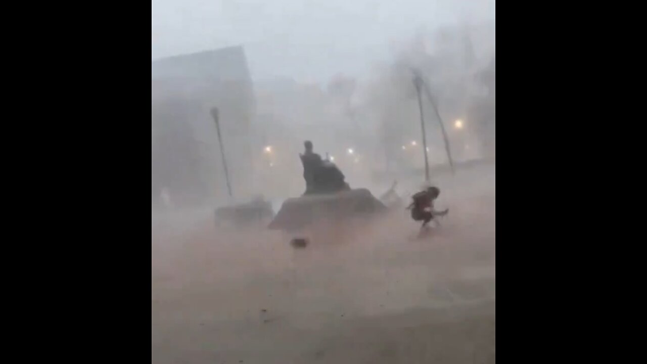 Disastrous Windstorm In Kentucky
