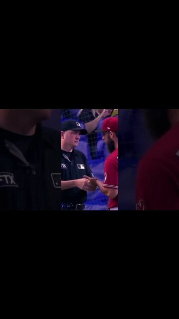 Madison Bumgarner sticky substance check gets heated 🫣 #MadisonBumgarner