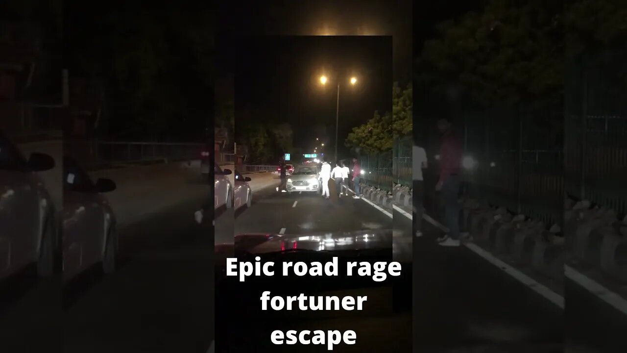 Road Rage Fortuner Escape, Try Not To Laugh 😂🤣😆