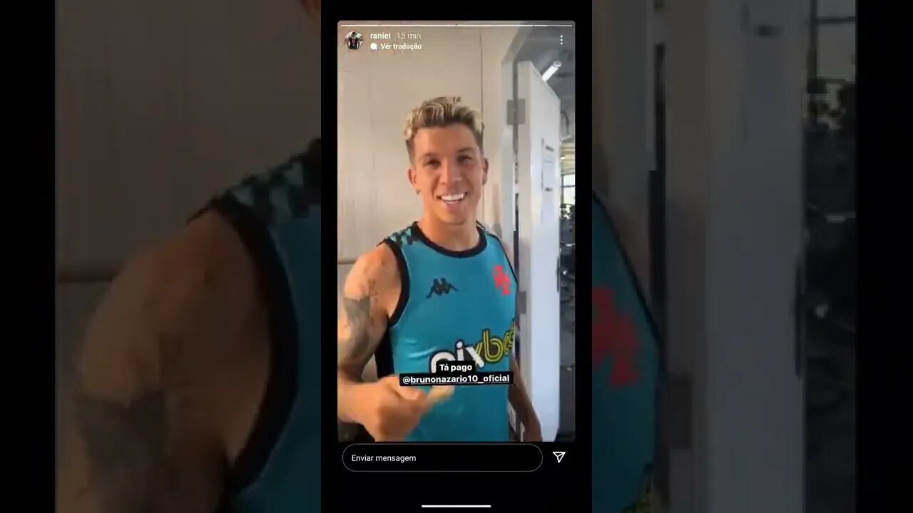 Raniel pagando uma grana ao Bruno Nazário pela assistência no jogo de ontem