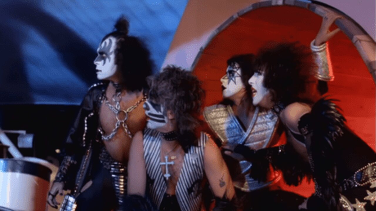 KISS Meets the Phantom of the Park (ultimate super-fan edit)