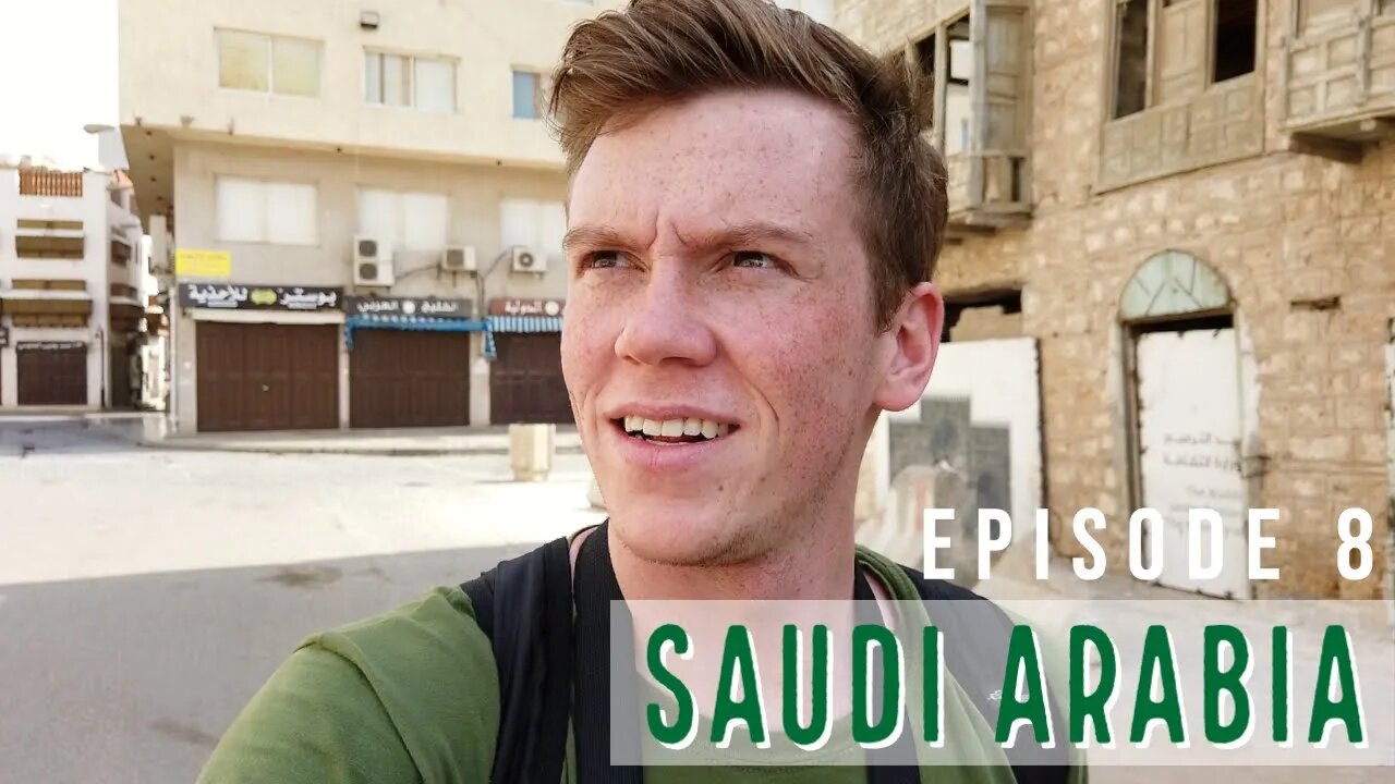 Wandering the Streets of SAUDI Solo استكشاف شوارع البلد في جدة American in Saudi Arabia Travel Vlog