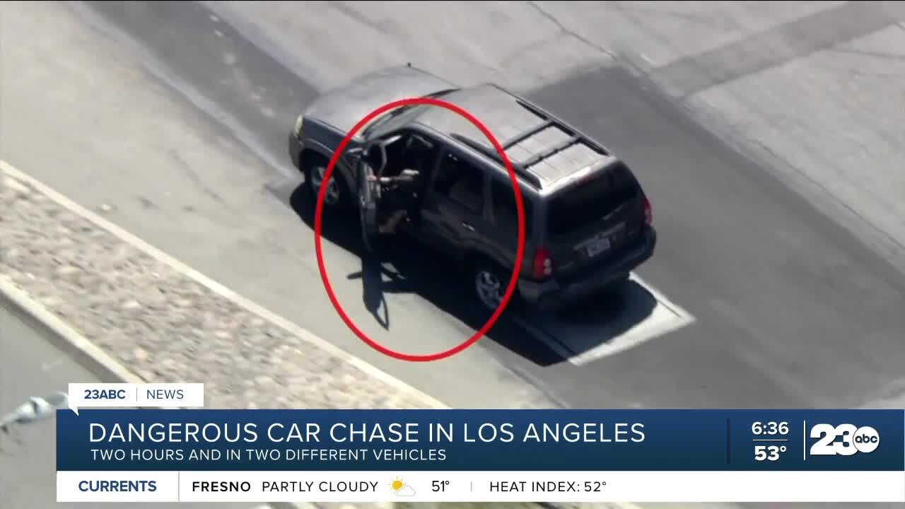 Dangerous car chase in Los Angeles