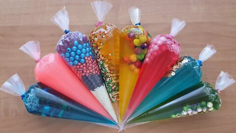 Making Crunchy Slime with Piping Bags #108