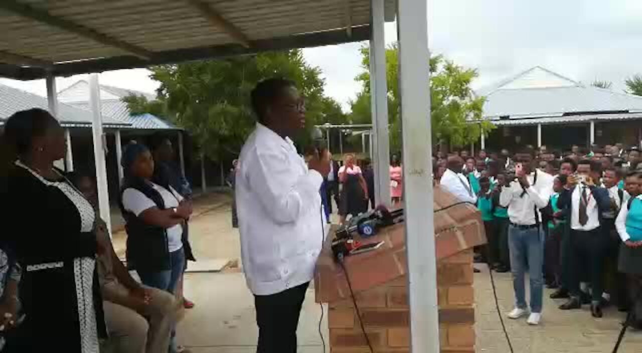 MEC Lesufi says Crystal Park High School shouldn't rush disciplinary hearing (dzw)