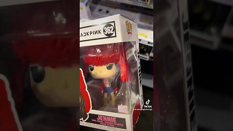 BLACKPINK X HOT TOPIC? #kpop #blackpink #kpopreaction #blackpinkedit #blackpinkinyourarea