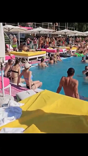 Ukrainian people from a war’s victims to a country’s protector?