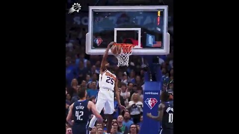 Mikal Bridges with a Smooth Hammer