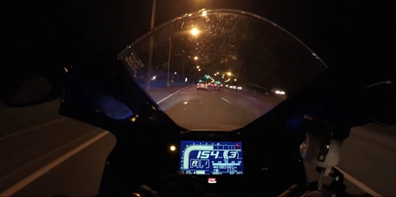 Extreme Speed motorcycle crash - VIEWER DISCRETION ADVISED