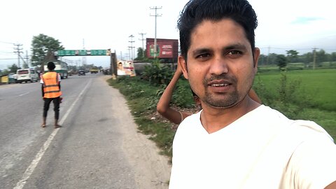 Bangladesh Highway Road Man Standing