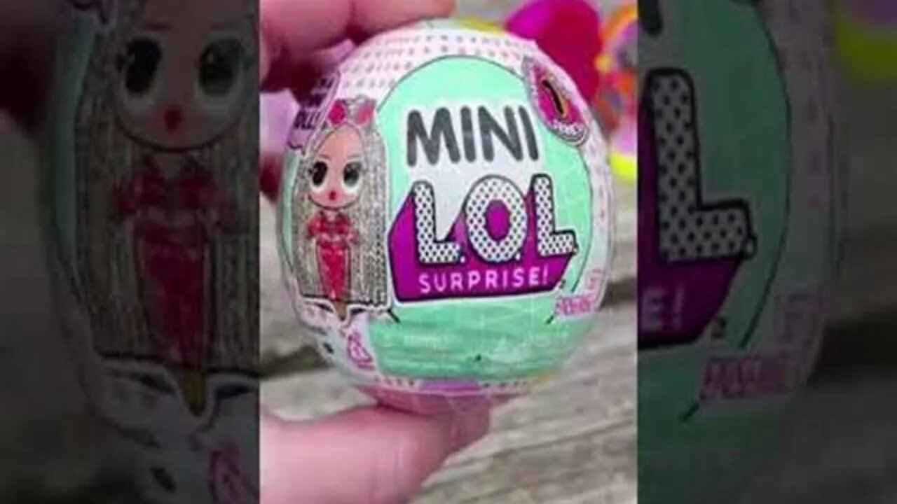 Minibrands Família Mini Lol Surprise Série 1 #Shorts#minilolsurprise#lol#youtubeshorts 1