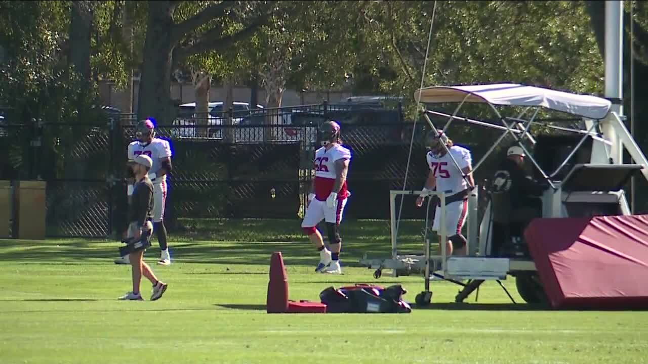 Bucs' Pro Bowl center Ryan Jensen returns to practice