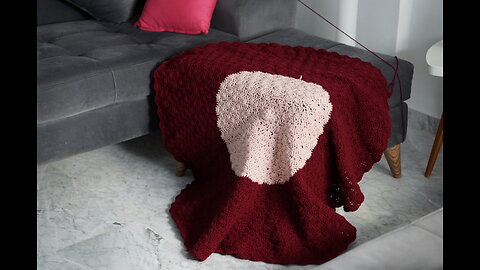 Shell stitch round crochet blanket