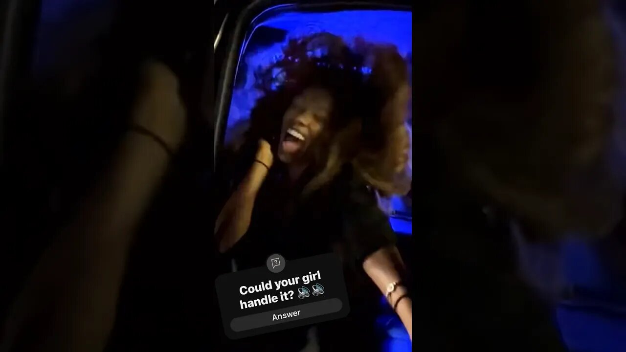 Ridiculous loud BASS melts her out of the truck 🔊🔊