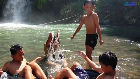 Tempat Wisata di Lampung Air Terjun Way Lalaan Tanggamus