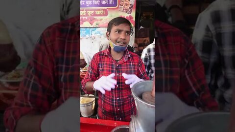 जूस के लिए UP का लड़का Amritsar में बना रहा है जूस के लिए Near Lahori Gate , Amritsar