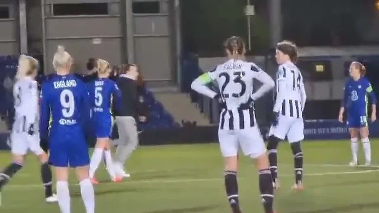 Sam Kerr Shoulder Barges Pitch Invader To The Floor (Chelsea v Juventus)