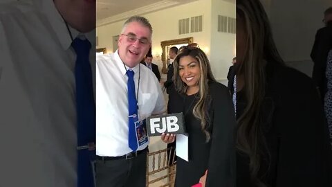 FJB MAGA BAGS - Team Trump's Lynne Patton shows us her wonderful pocketbook.