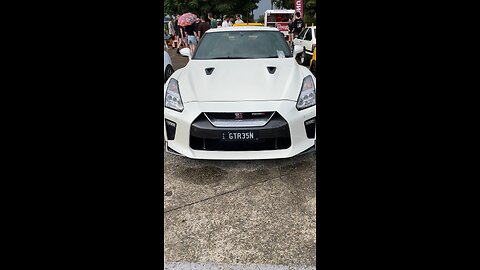 Clean R35 GTR