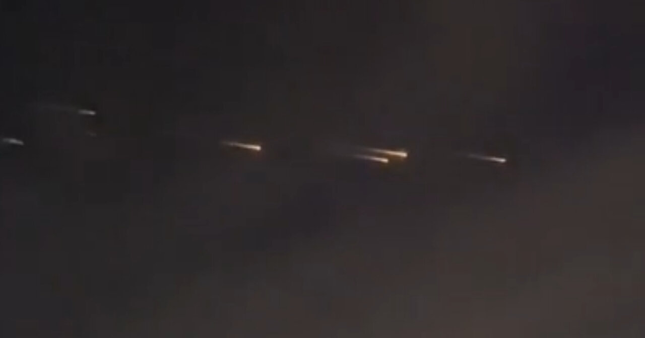 Mysterious Streaks of Light Seen in the Sky Over California: 'We Were in Shock'