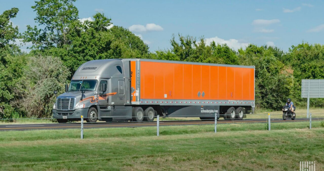 ‘Systems issue’ Creates Massive Outage For Trucking Giant’s Computer Network