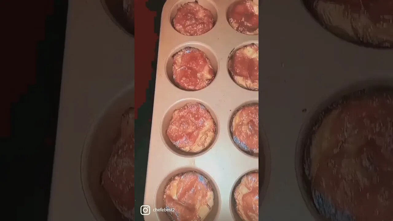 Pepperoni Pizza Cups