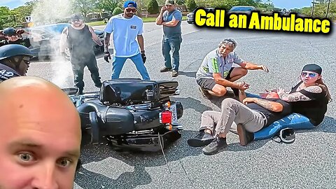 28 Minutes of Bad Crashes & Close Calls - Moto Stars Review