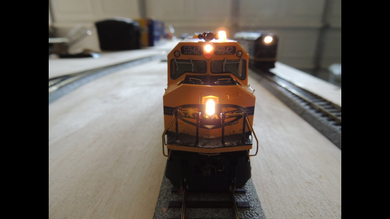 Upgraded FP45 Santa Fe 5942 Ho scale