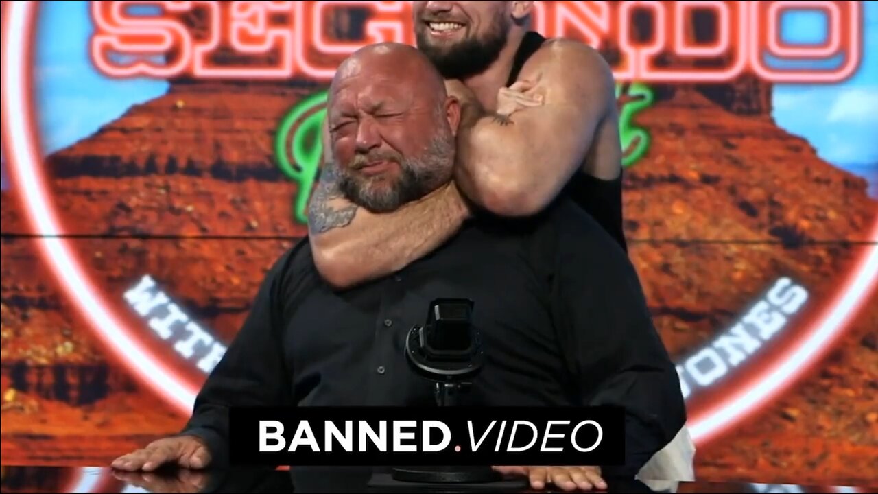 Alex jones getting choked out