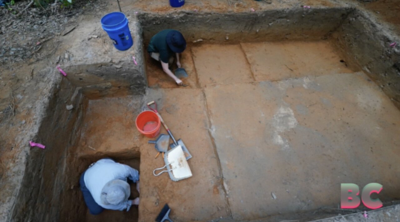 Archaeologists in Louisiana save artifacts 12,000 years old from natural disasters