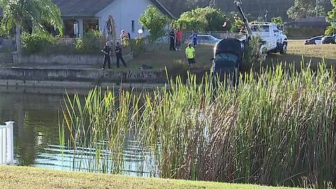 Car pulled from Cape Coral canal, investigation under way