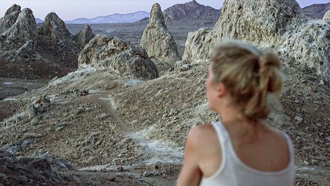 She Went Inside a Cave For an Hour But Came Out 10,000 Years Later to an Empty Earth