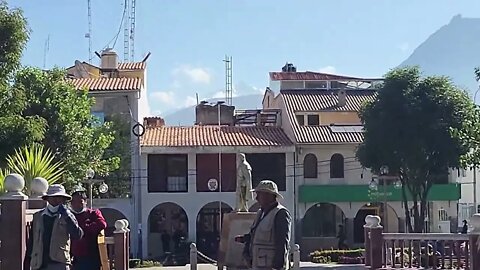 PLAZA DE ARMAS DE HUARAZ - PODER JUDICIAL Y LA MUNICIPALIDAD