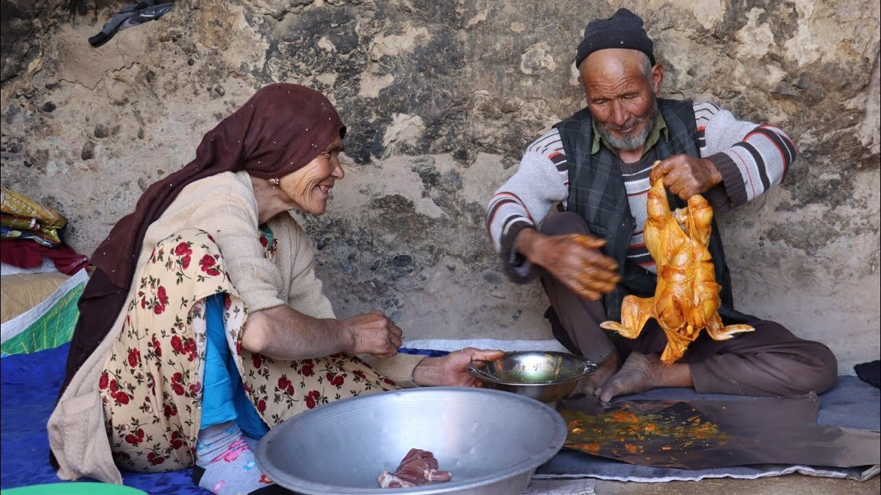 Love Story in a Cave part 2 |Old Lovers Living in Cave Like 2000 Years Ago |Village life Afghanistan