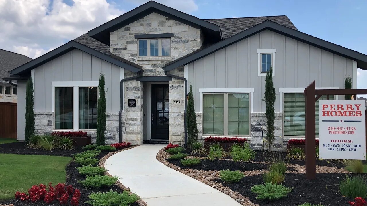 Perry Homes Tour, Homestead Subdivision, Schertz Tx