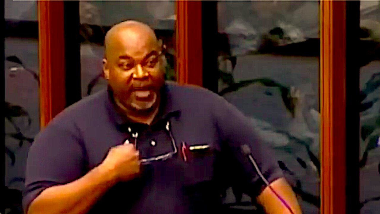 Mark Robinson || A Law Abiding Citizen || Speaks The Truth About Gun Control !!