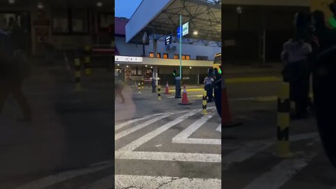 Ukrainian Citizens Crossing the Polish Border Into Safety 🇺🇦 🇵🇱