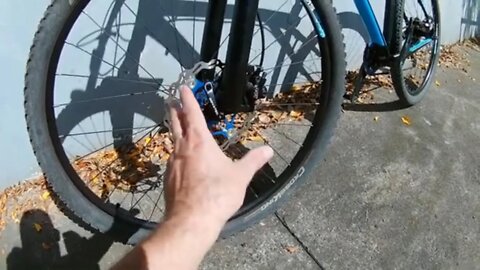 Como descontaminar a pastilha do freio da bike suja de óleo