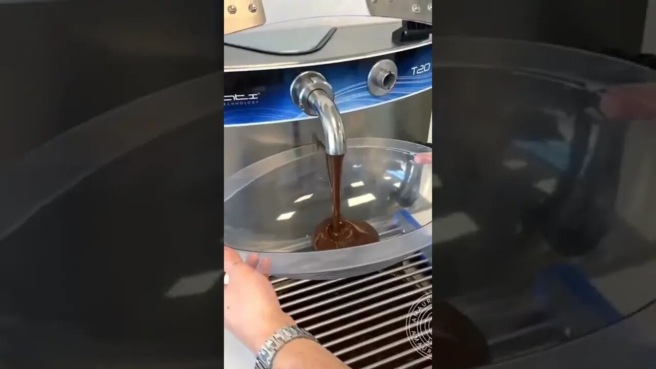 Amazing Chocolate Gorilla -- -- _ How to make chocolate cake