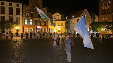 Greifswald - Uwe Abschließende Worte - Friedens- und Menschenkette 02-10-2023