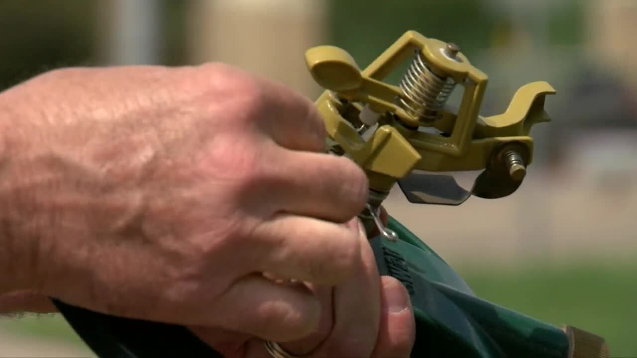 How to save on outdoor water use in Omaha this summer