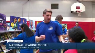 Denver7 Team Helps Kids Pick Out Books